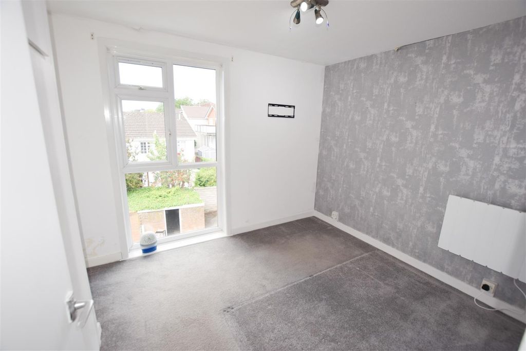 Additional image 4 of 1 bed flat to rentPark Road, Barry CF62