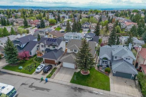 Additional image 8 of 393 Hawktree Circle NW, Calgary, AB, T3G 2X9