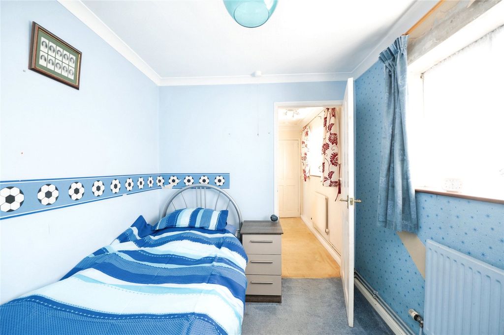Additional image 15 of 3 bed semi-detached house for saleRenown Close, Romford RM7