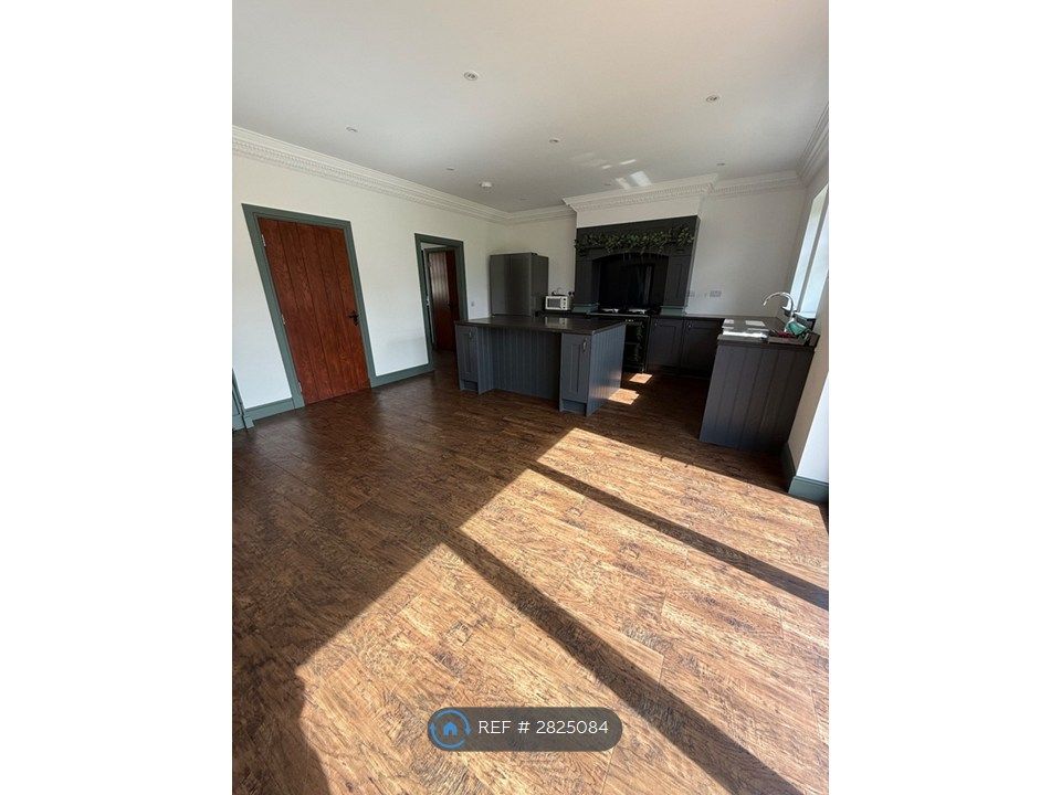 Additional image 13 of 4 bed detached house to rentThe Three Sisters, East Kilbride G75