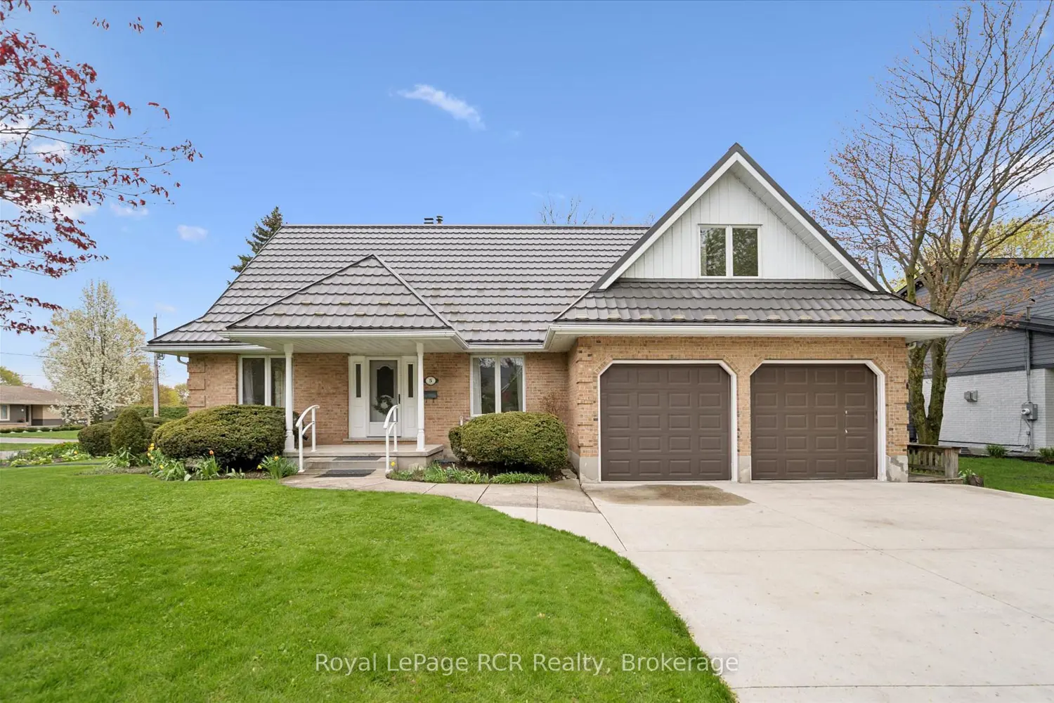 5 Jackson Crescent