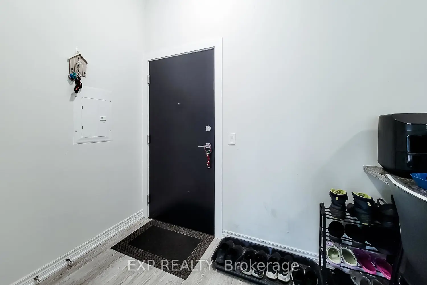 Additional image 13 of 2750 King Street 102