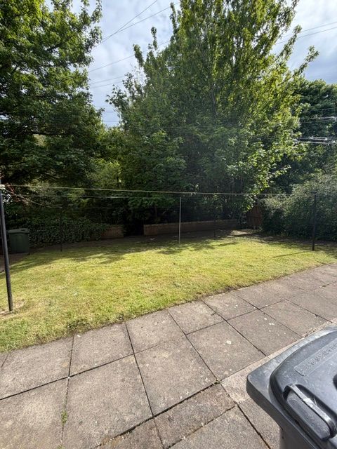 Additional image 2 of 1 bed flat to rentLounsdale Road, Paisley PA2