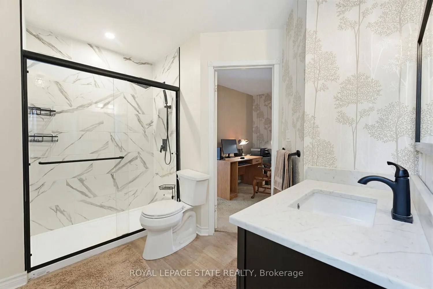 Additional image 8 of 10 Huisman Lane