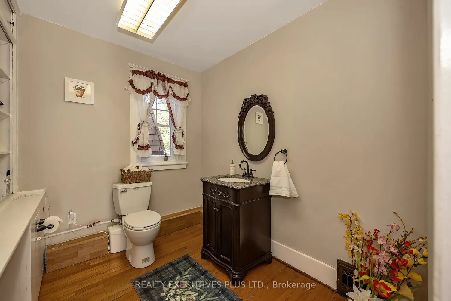 Additional image 8 of 605 Water Street