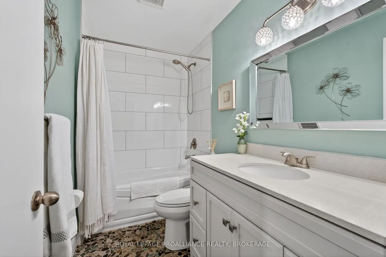 Additional image 6 of 803 Grouse Crescent