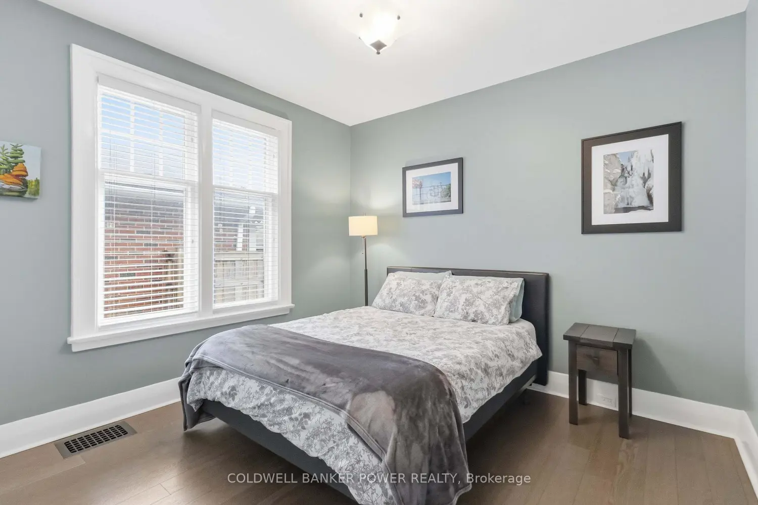 Additional image 7 of 991 Colborne Street