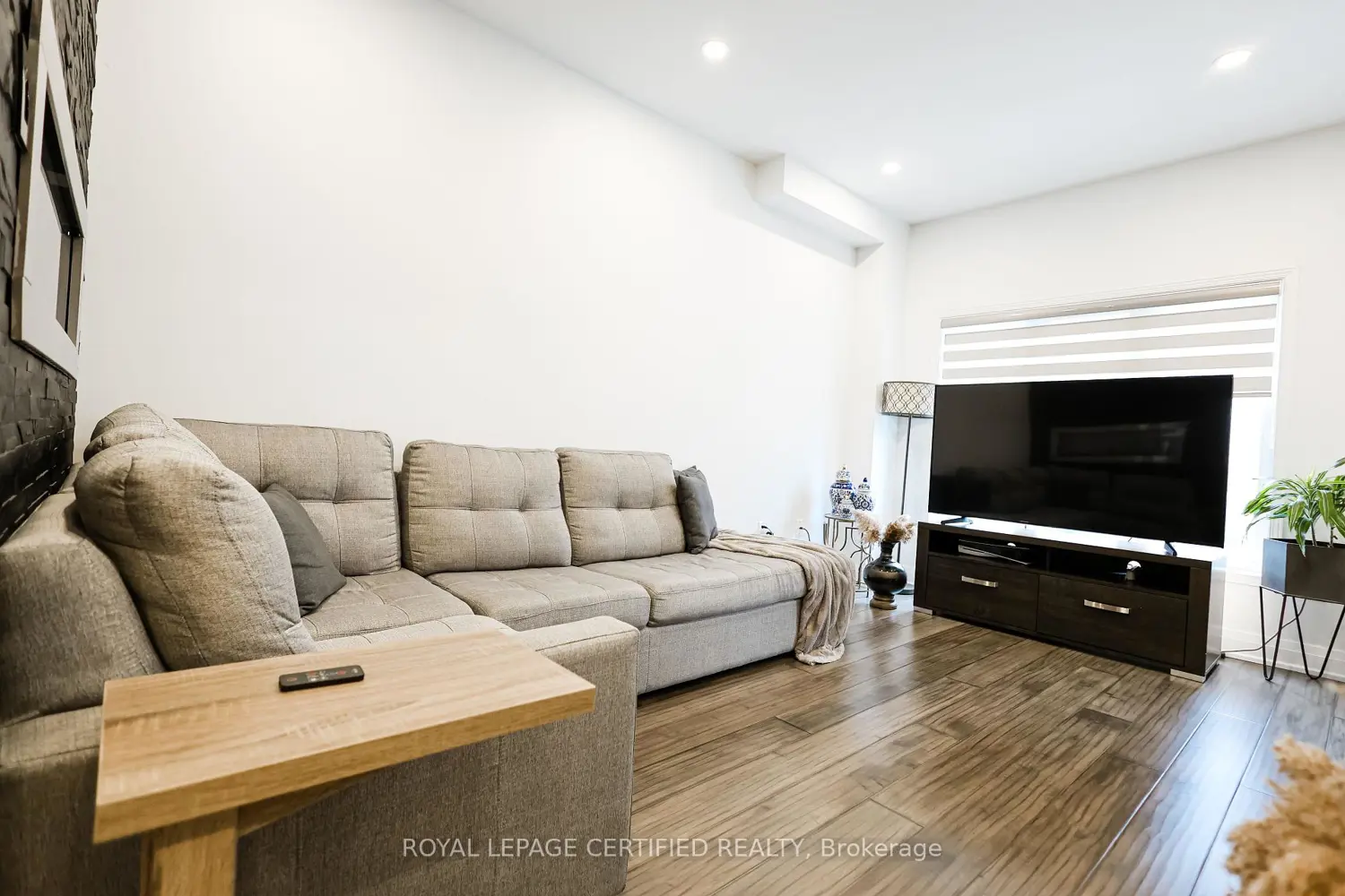 Additional image 3 of 28 Kilrea Way