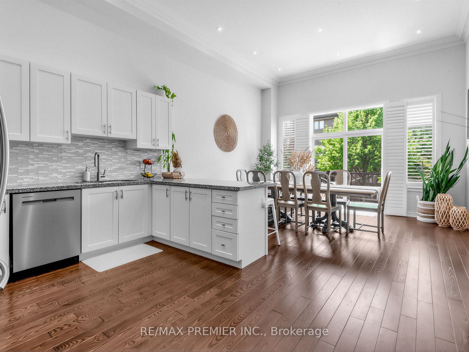 Additional image 4 of 57B Westona Street, Toronto, ON, M9P 2X9