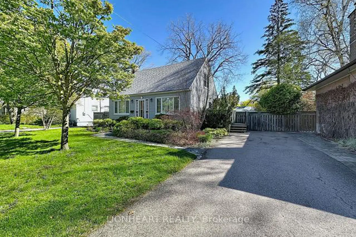 Additional image 5 of 1475 Garnet Avenue