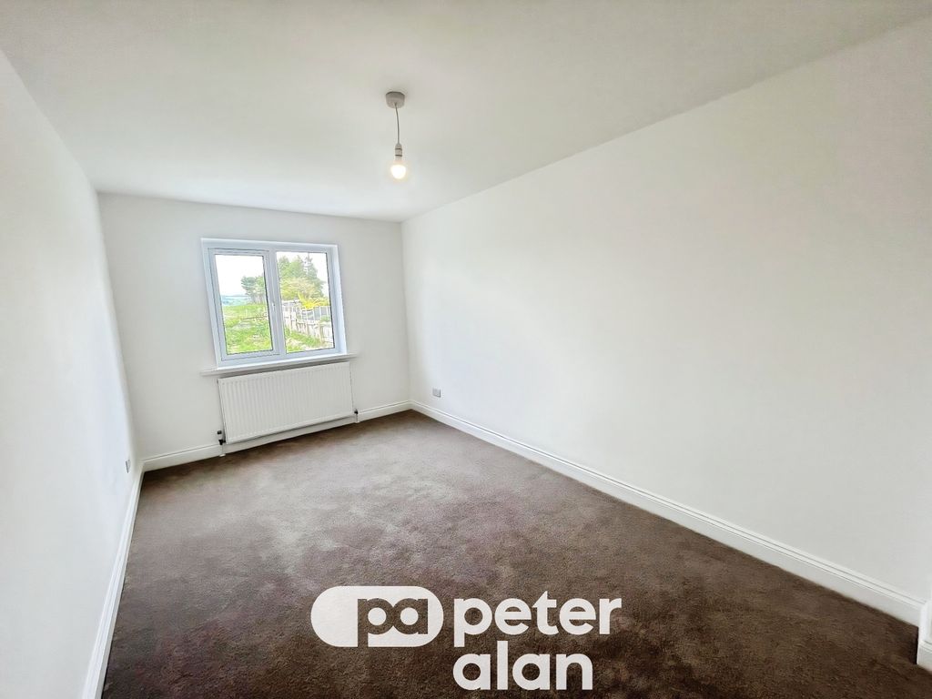 Additional image 5 of 3 bed end terrace house to rentHigh Street, Bridgend CF33