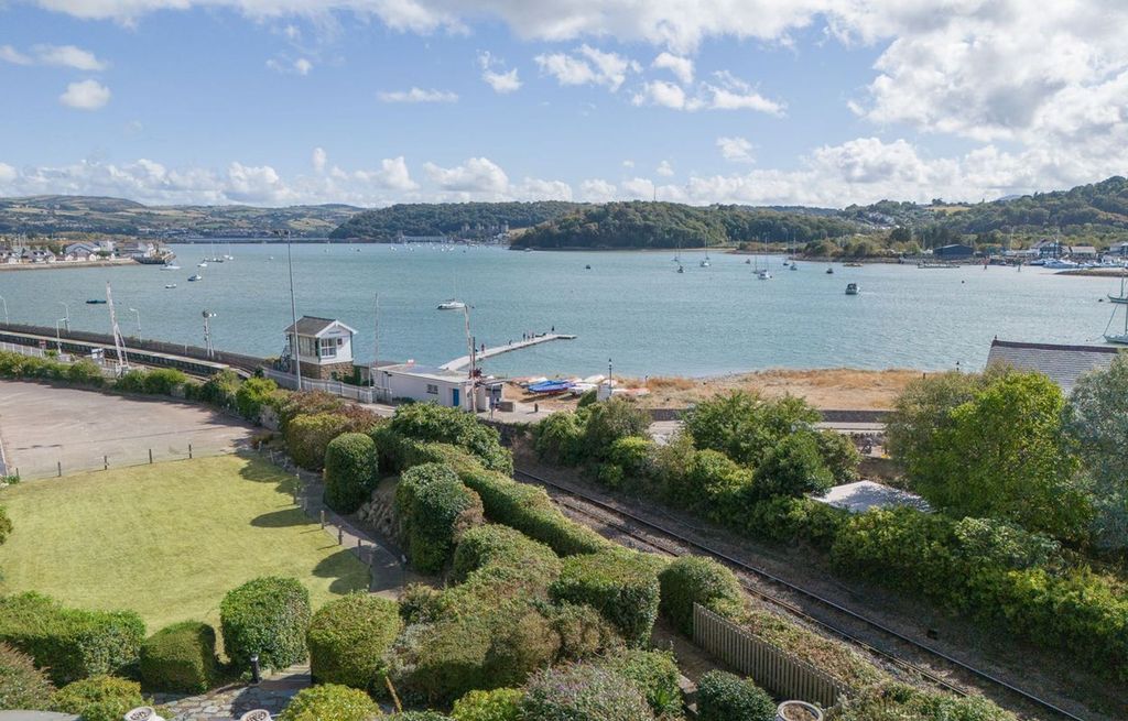 Additional image 12 of 2 bed flat for saleStation Road, Deganwy LL31