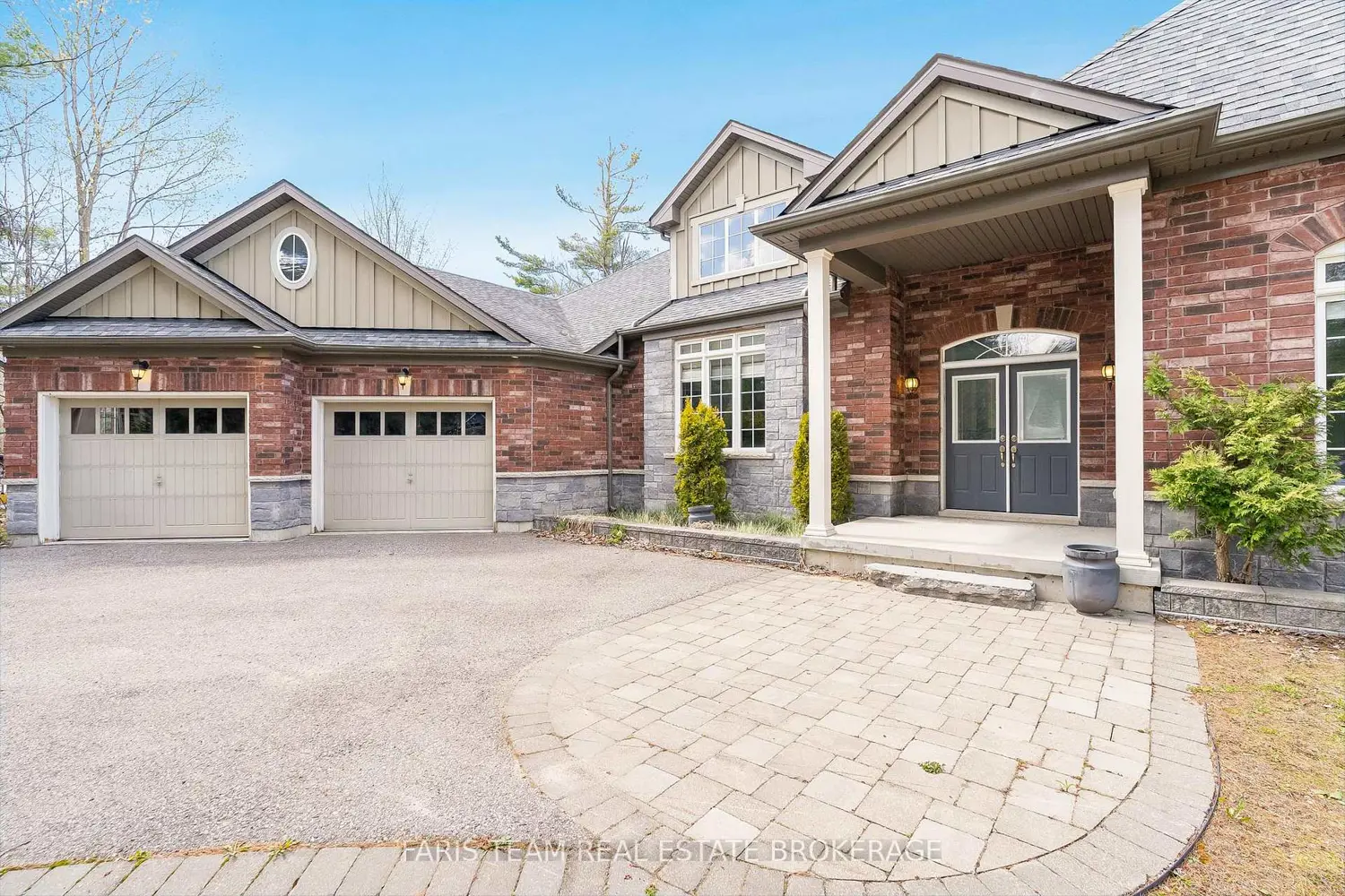 4 Diamond Valley Drive photo 3