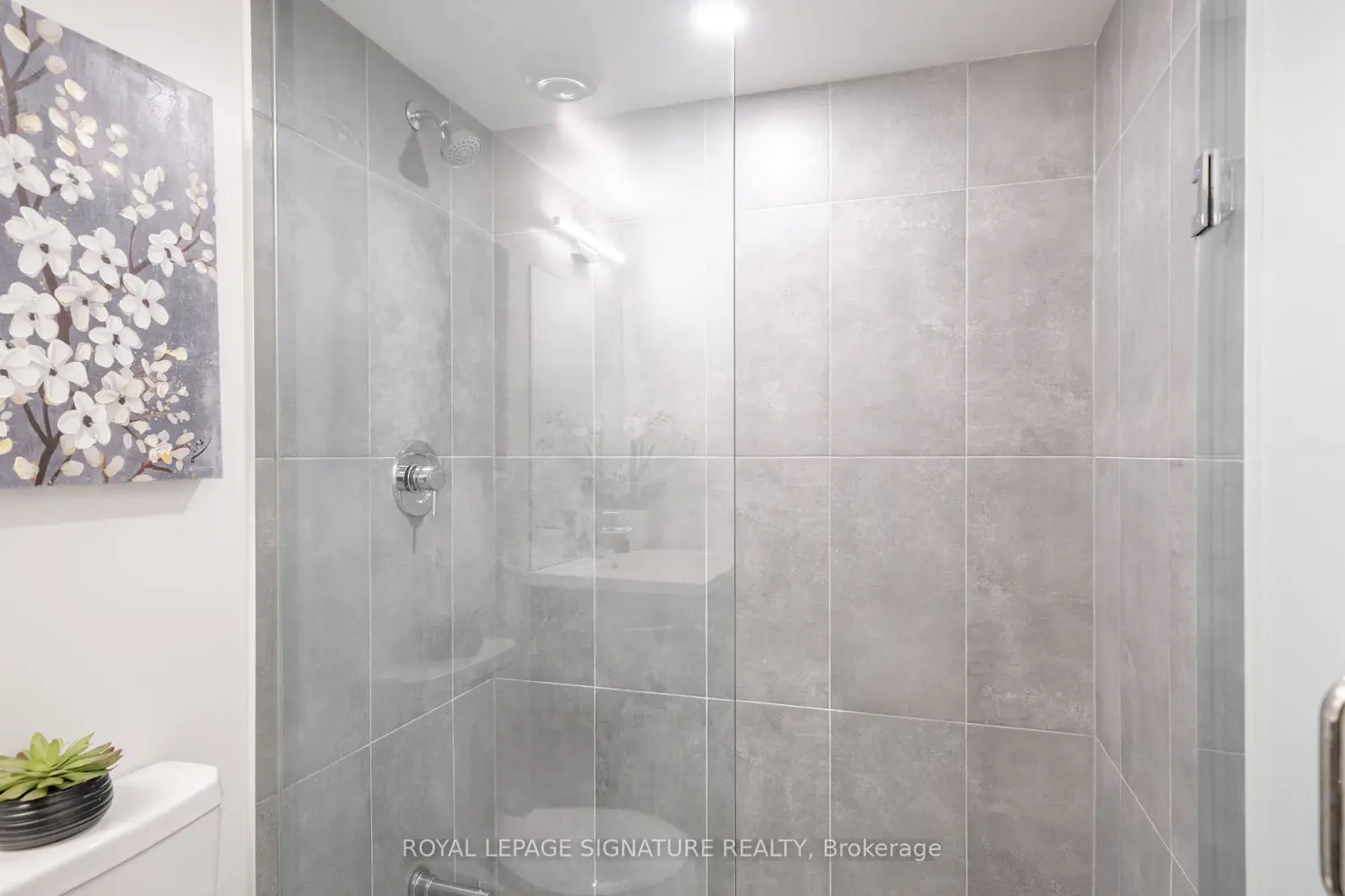Additional image 5 of 60 Shuter Street 203