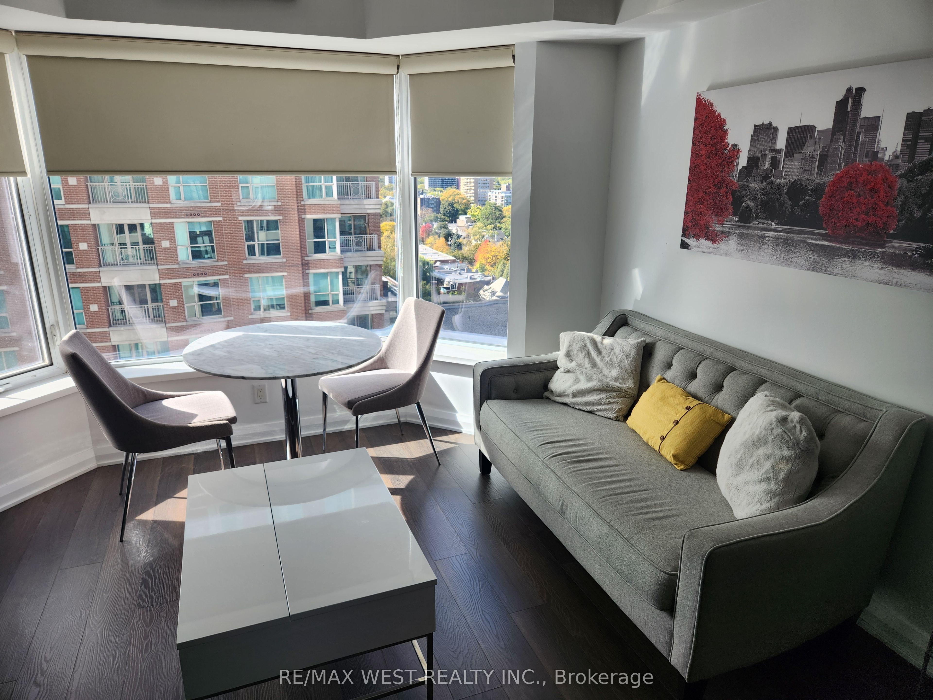 Additional image 2 of 1616-155 Yorkville Avenue, Toronto, ON, M5R 0B4
