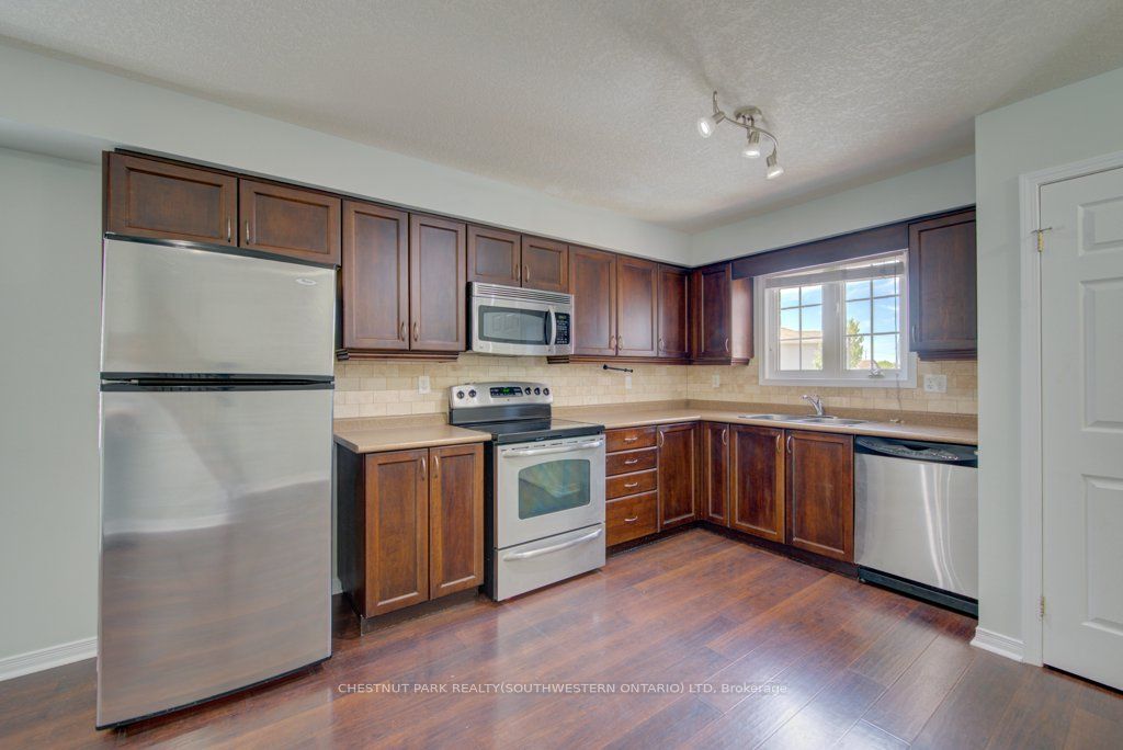 Additional image 6 of 15C-240 Westmeadow Drive, Kitchener, ON, N2N 0A1