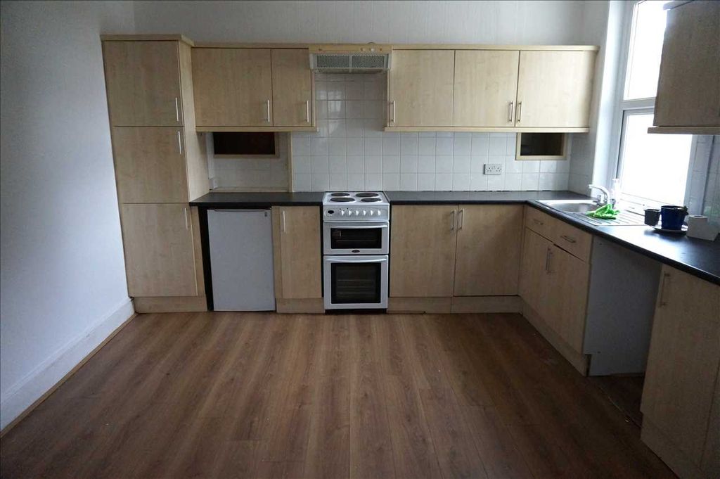 Additional image 5 of 2 bed semi-detached house to rentTan Y Fron, Pontarddulais Road, Cross Hands, Llanelli SA14