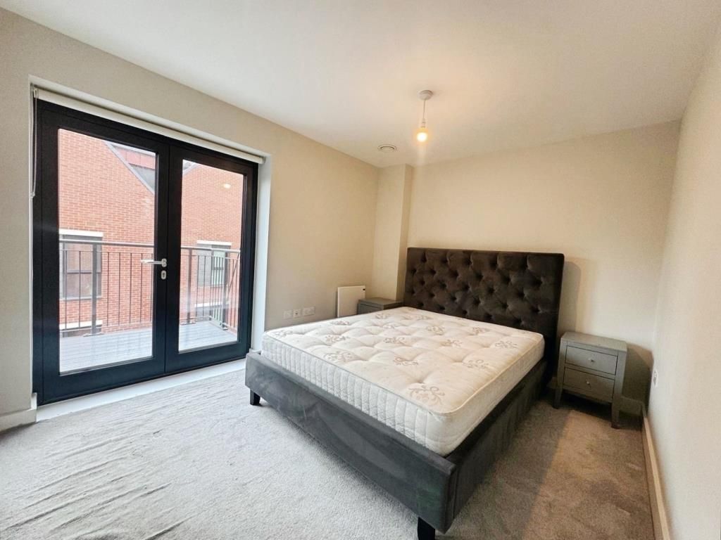 Additional image 5 of 2 bed flat to rentNewbury, Berkshire RG14