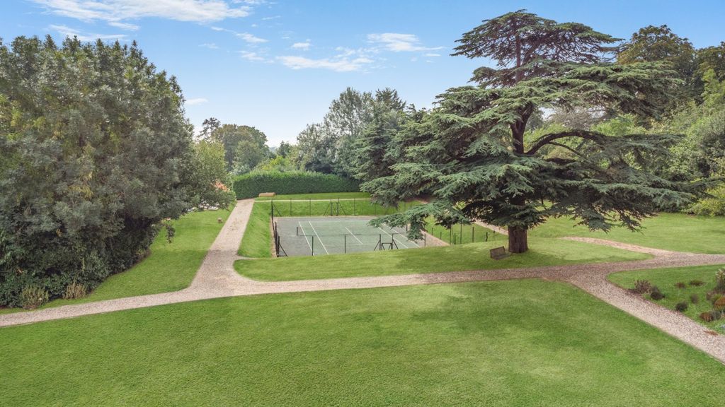 Additional image 4 of 6 bed equestrian for saleBurghfield Common, Reading, Berkshire RG7