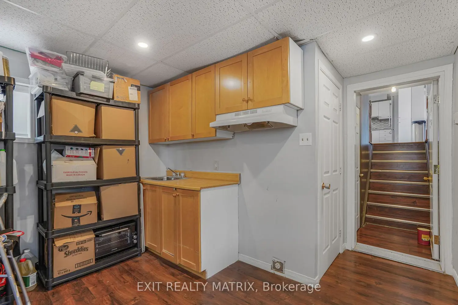 Additional image 6 of 916 King St Street