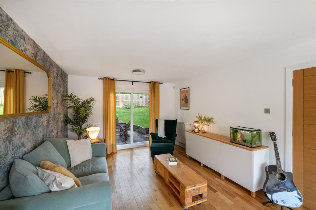 Additional image 3 of 4 bed detached house for sale6 Ashley Avenue, Dollar FK14