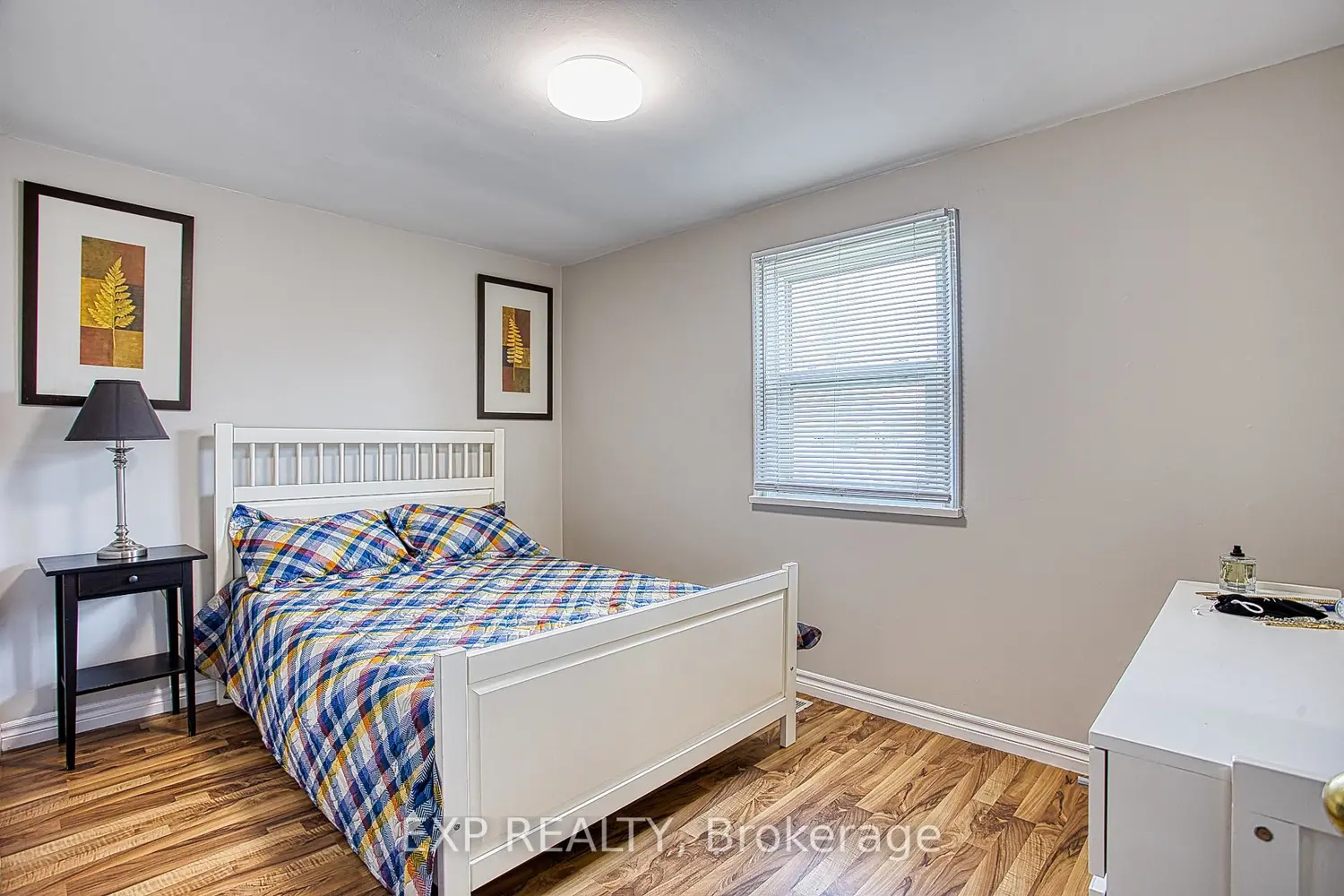 Additional image 6 of 727 Barton Street