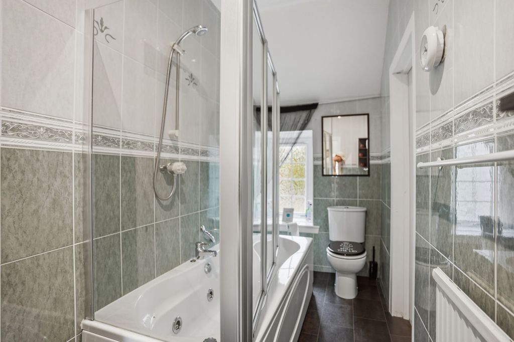 Additional image 22 of 4 bed detached bungalow for saleNether Auchlinsky Cottage, Dollar FK14