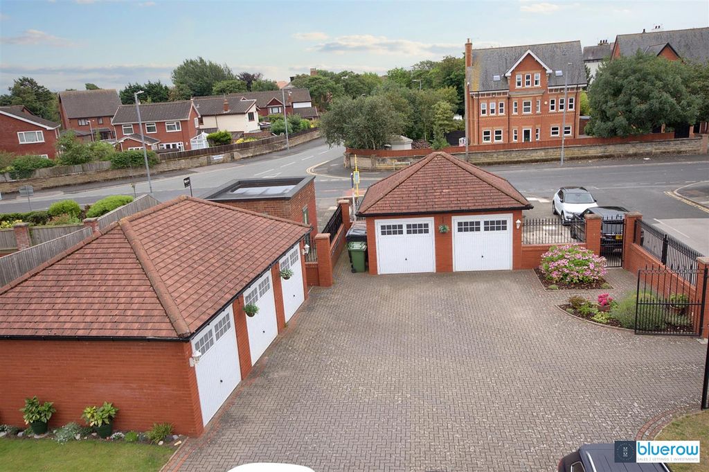 Additional image 17 of 4 bed flat to rentHall Road West, Liverpool L23
