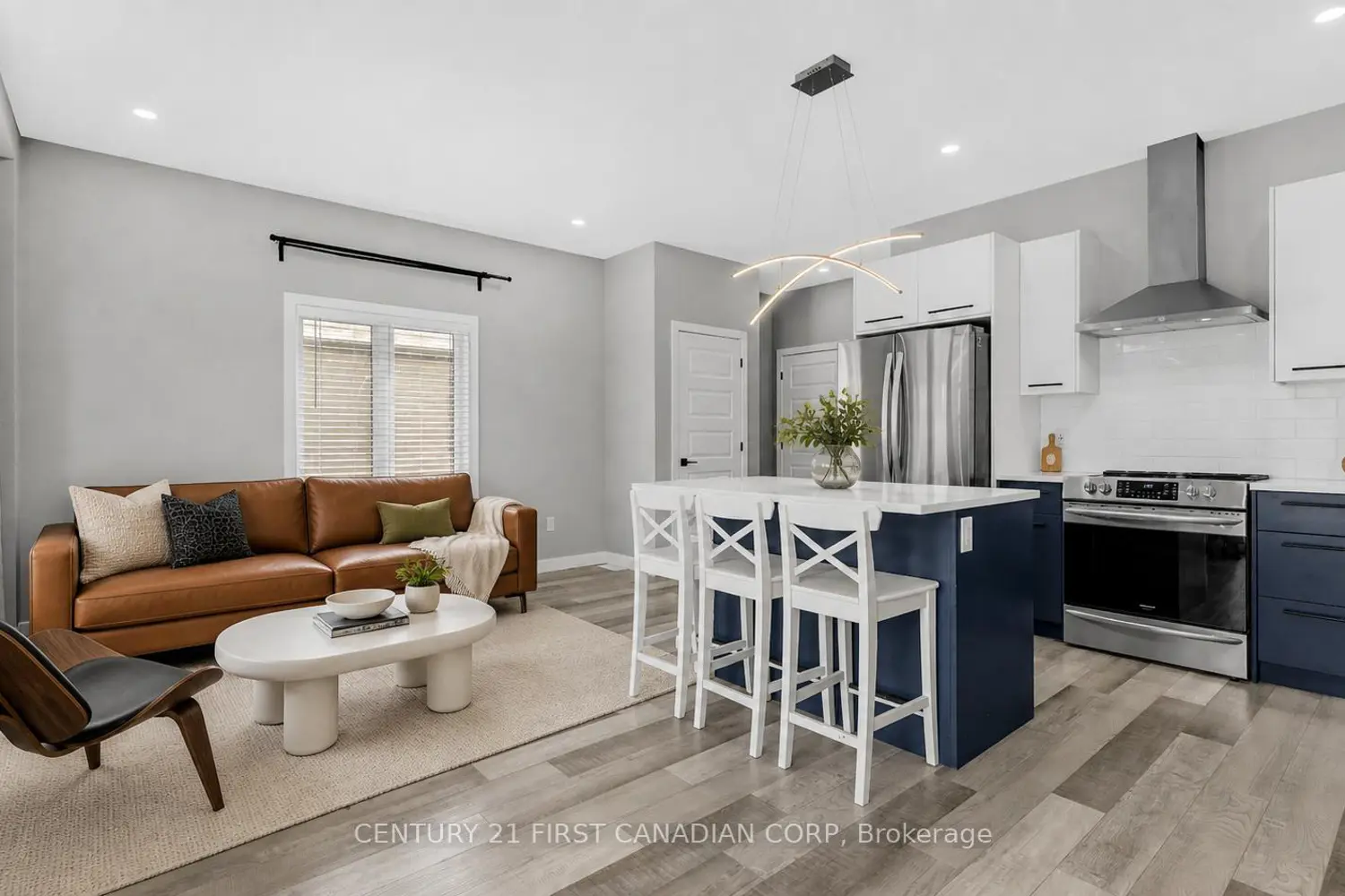 186 Hooper Street photo 5