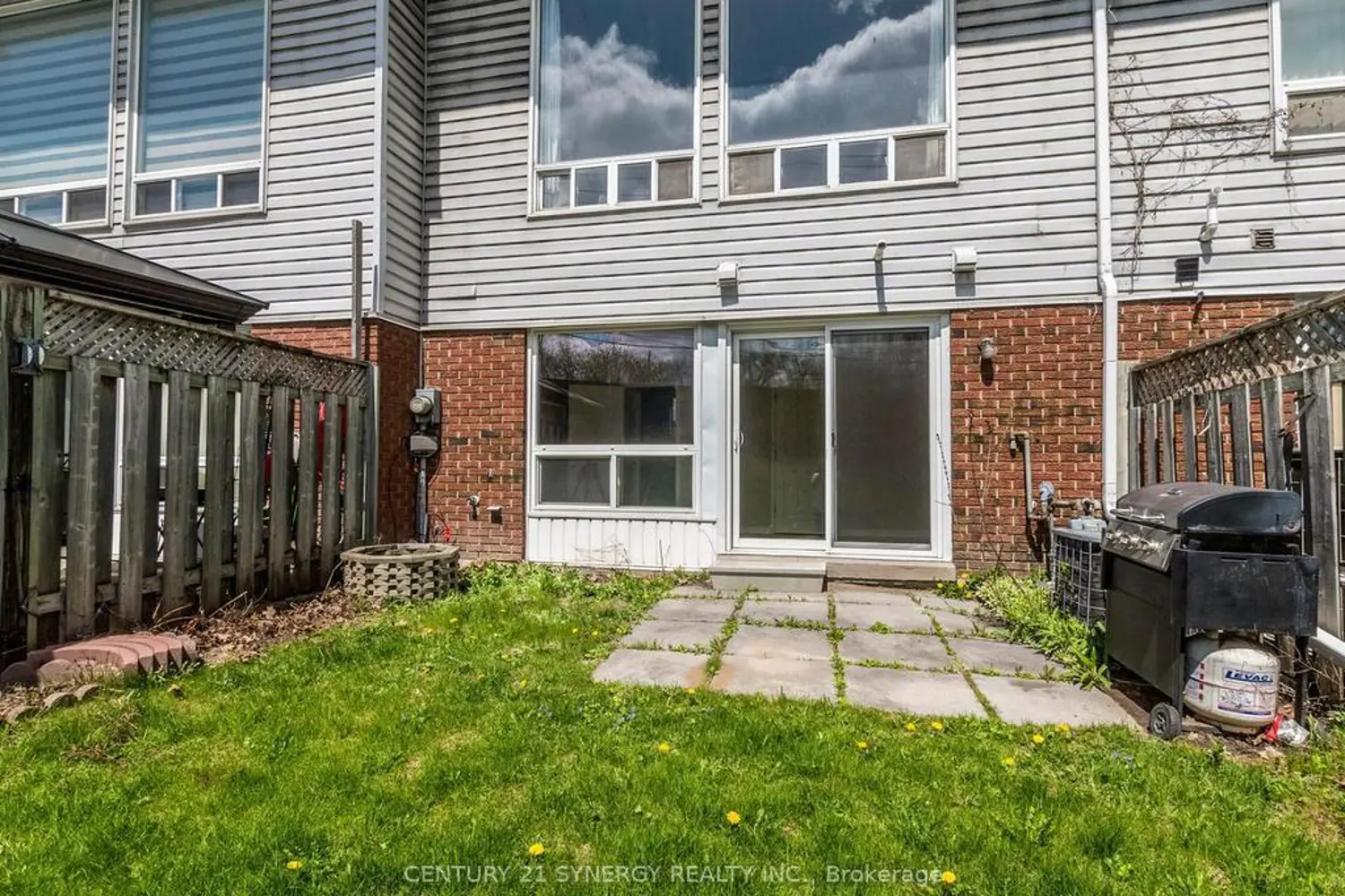 Additional image 20 of 2669 Southvale Crescent 34