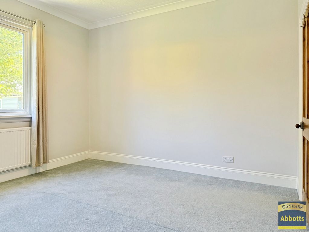 Additional image 8 of 4 bed bungalow to rentThe Park, Bury St. Edmunds IP31
