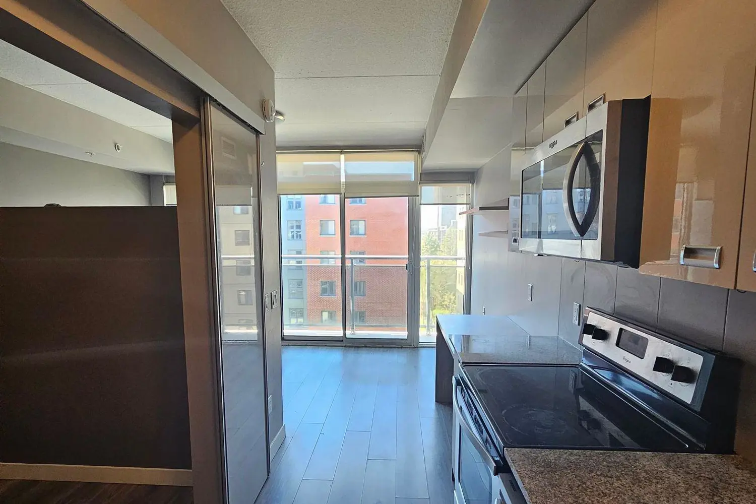 Additional image 4 of 308 Lester Street 317