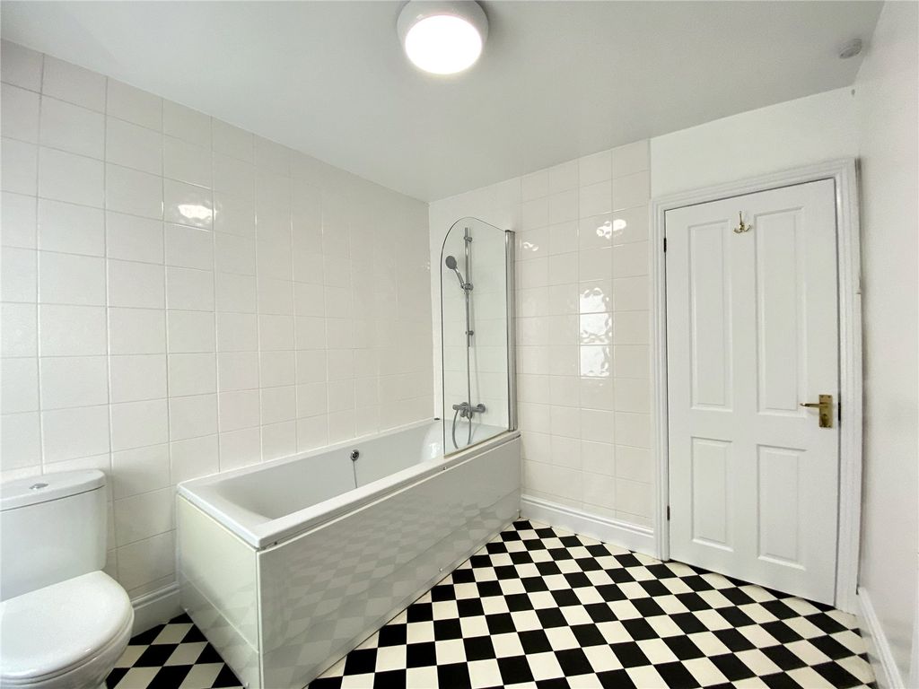 Additional image 5 of 2 bed flat to rentZetland Road, Redland, Bristol BS6