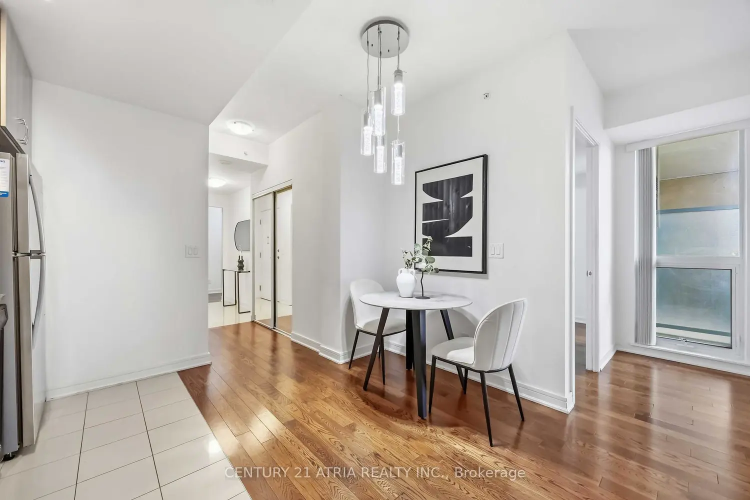 Additional image 5 of 9199 Yonge Street 518
