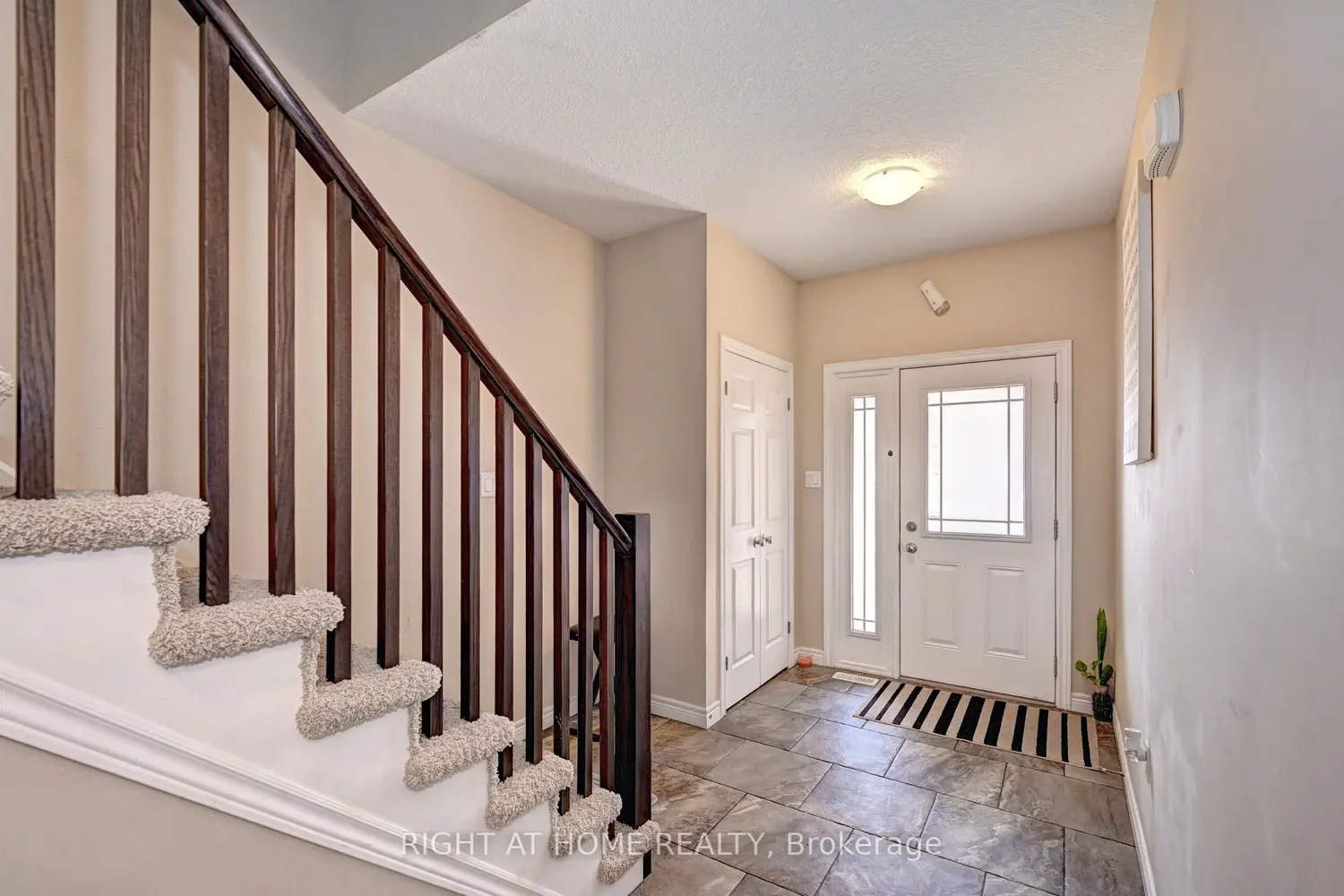 33 Mussen Street photo 2