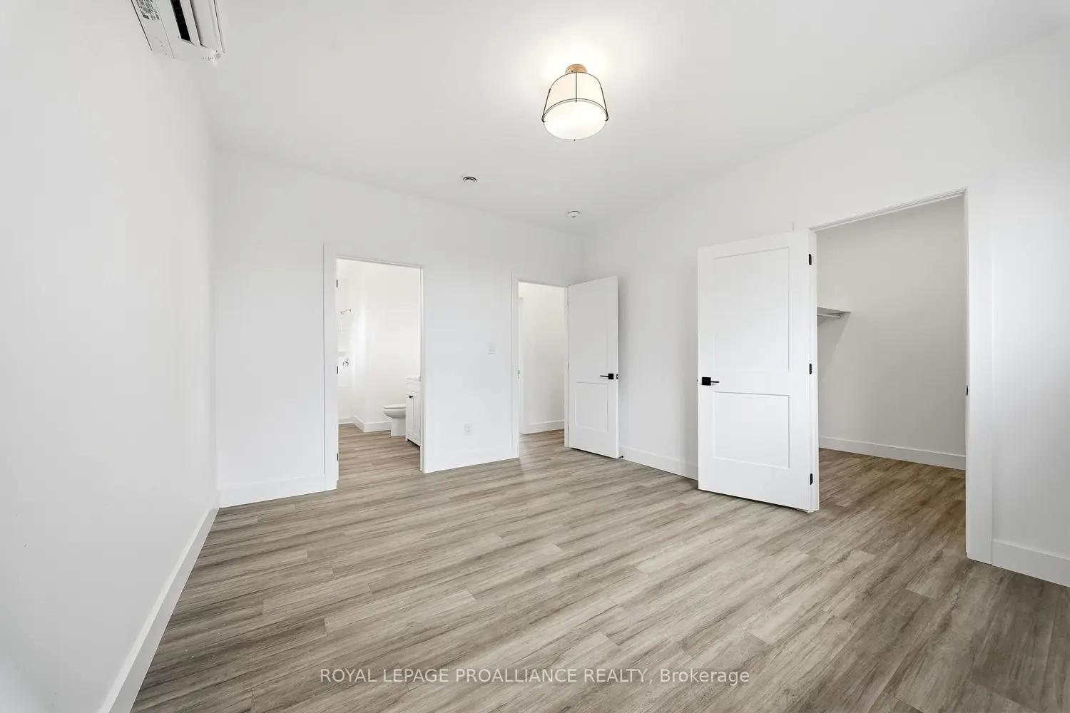 Additional image 8 of 76 Windsor Avenue