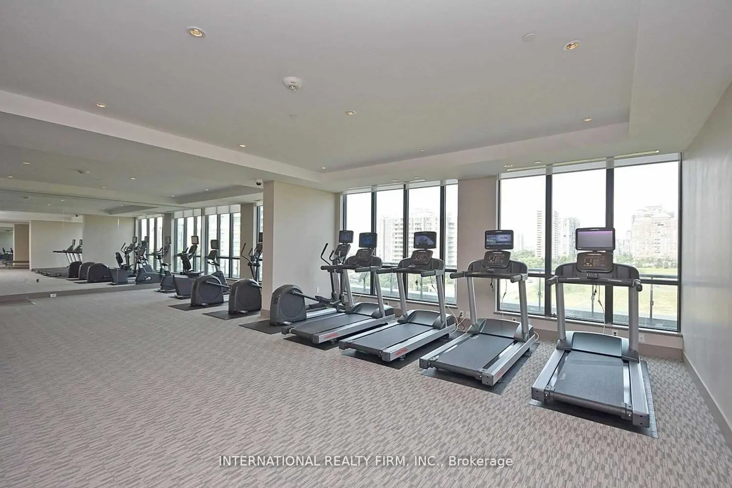 Additional image 13 of 3975 Grand Park Drive 307