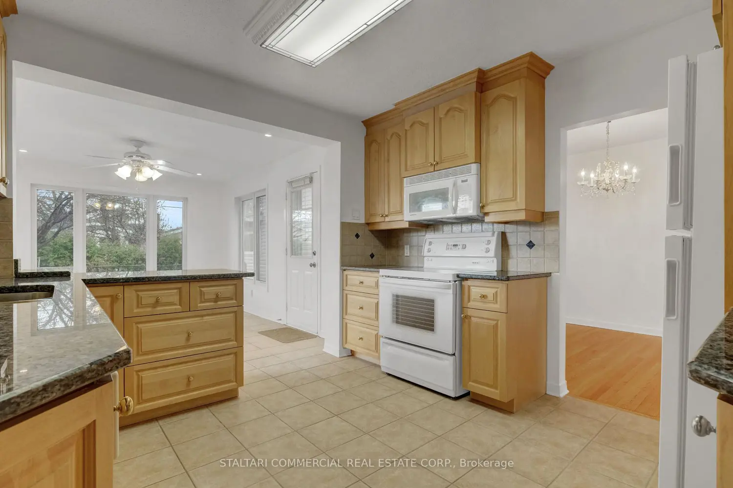 1156 Deer Park Road photo 4