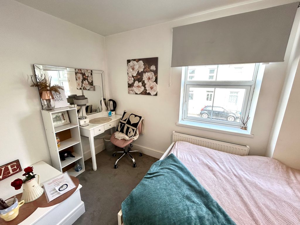 Additional image 12 of 3 bed property to rentPlassey Street, Penarth CF64