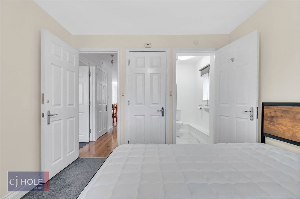 Additional image 11 of 2 bed flat to rentLower House, Conygre Road, Filton, Bristol BS34