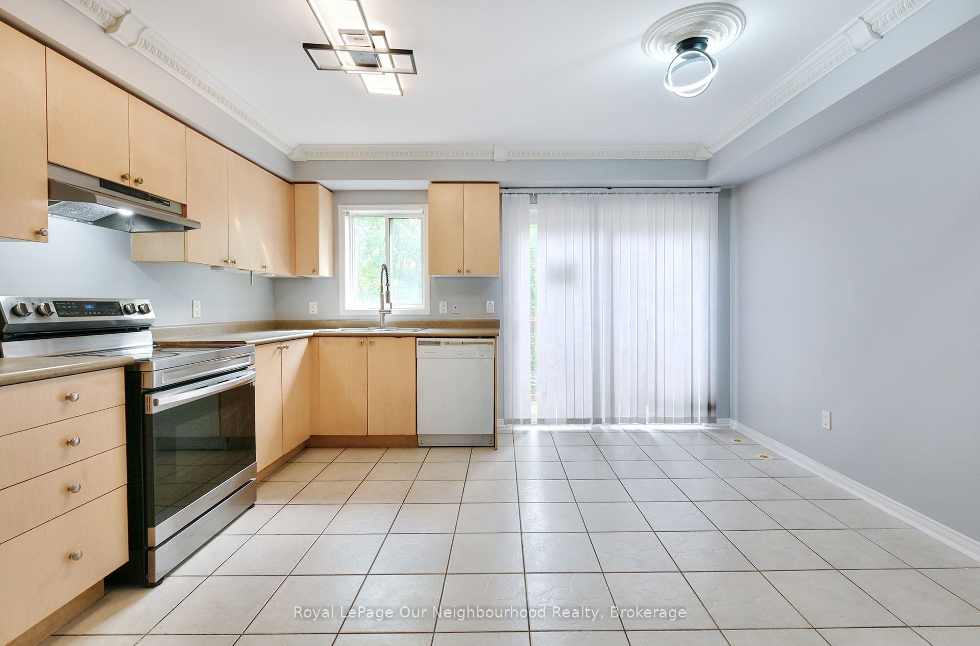 Additional image 3 of 96-50 Strathaven Drive, Mississauga, ON, L5R 4E7