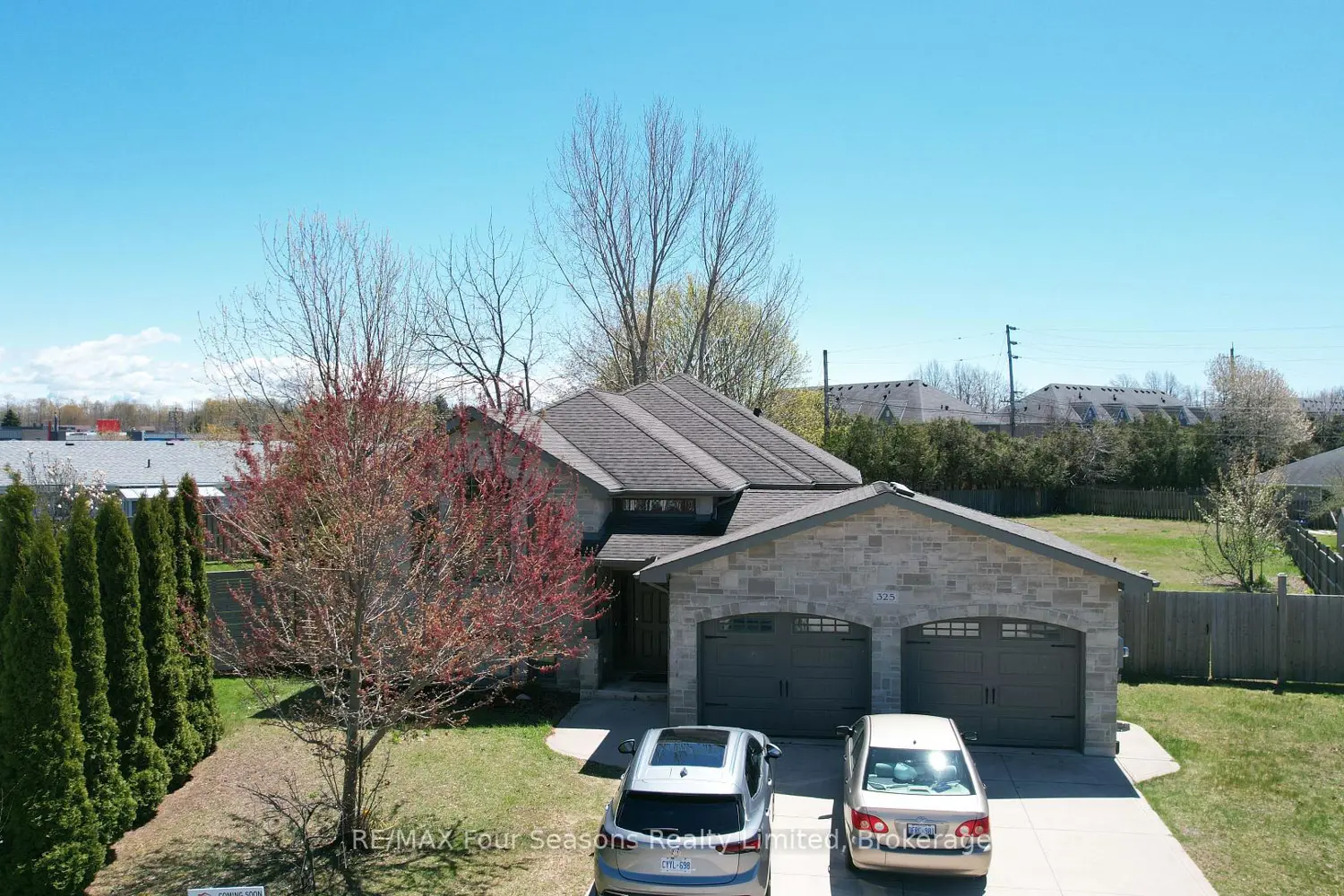Additional image 3 of 325 Gingrich Crescent