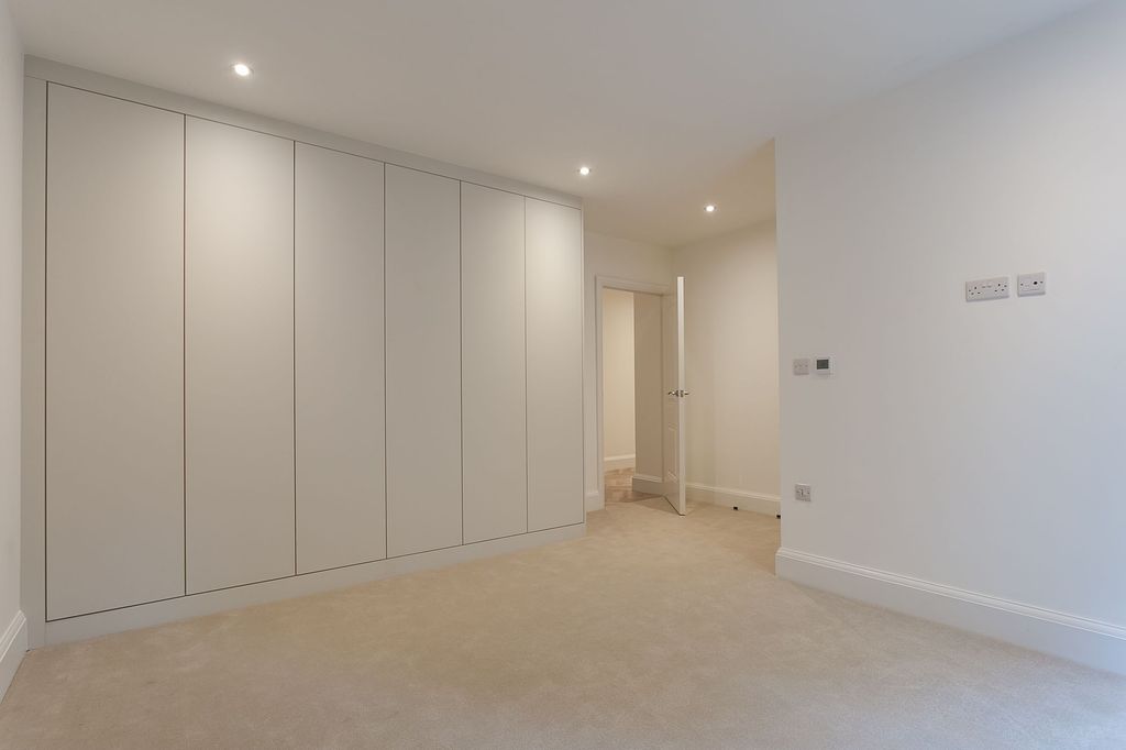 Additional image 12 of 2 bed flat to rentThe Oval, Harrogate HG2