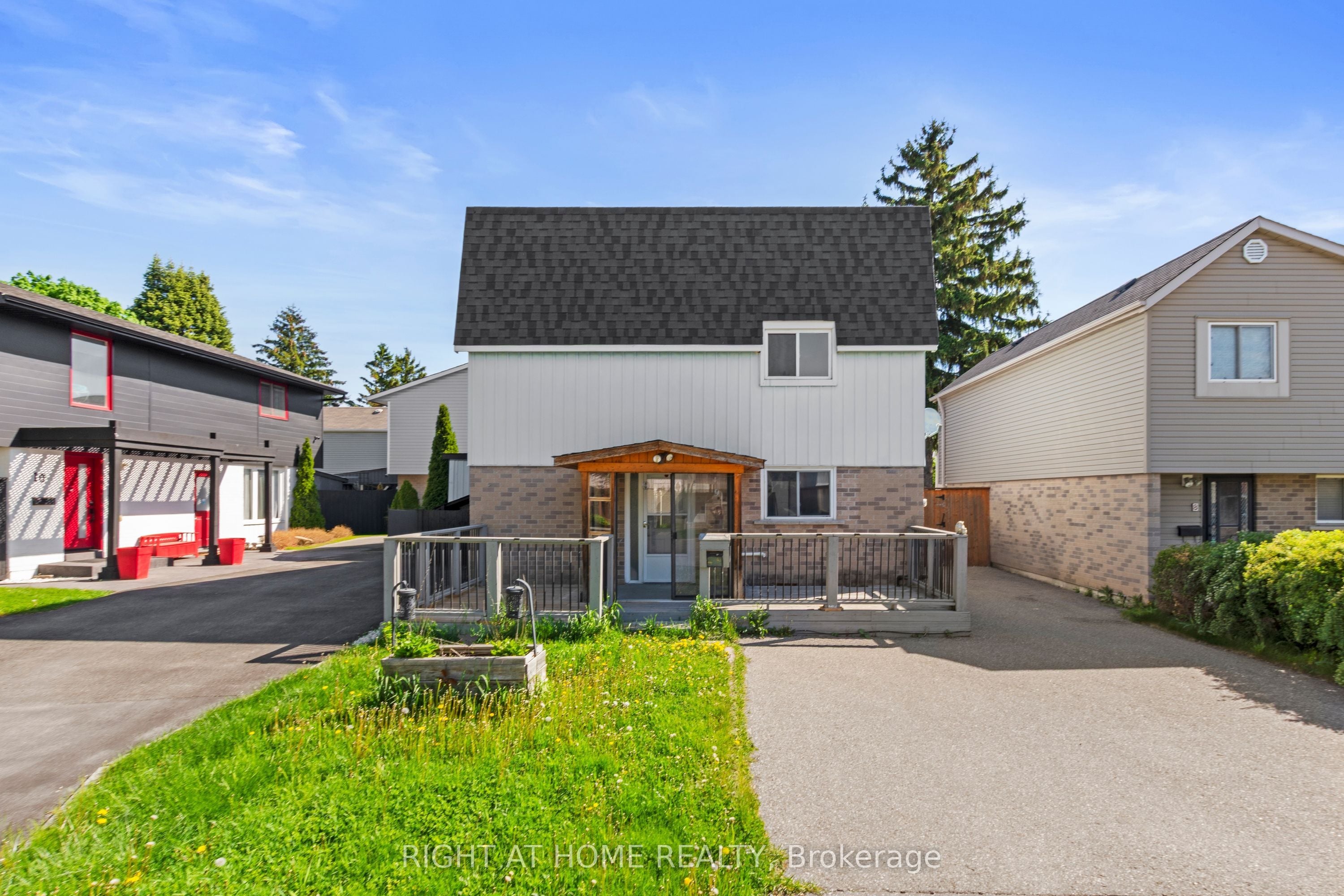 9 Highland Trail, Brampton, ON, L6S 1P4