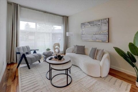 Additional image 8 of 12 Signal Ridge Court SW, Calgary, AB, T3H 3G1
