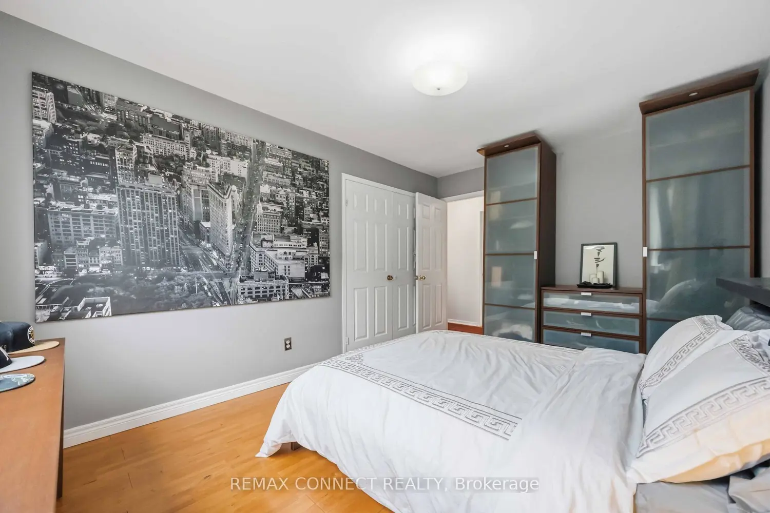 Additional image 11 of 1706 Woodside Lane