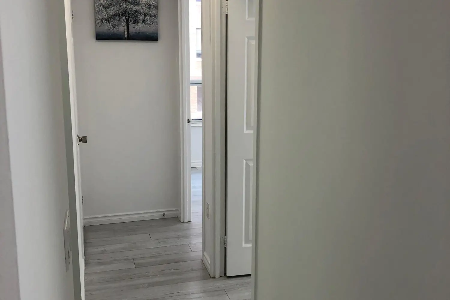 284 Bloor Street # 308 photo 2