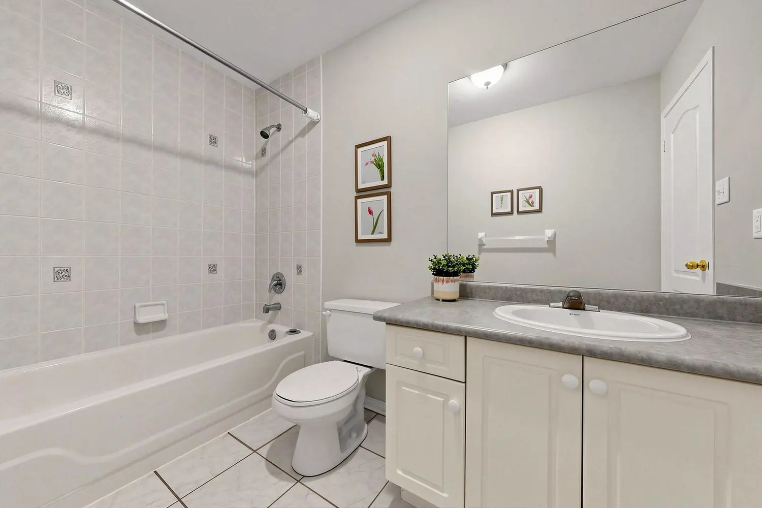 Additional image 14 of 177 Wildberry Crescent