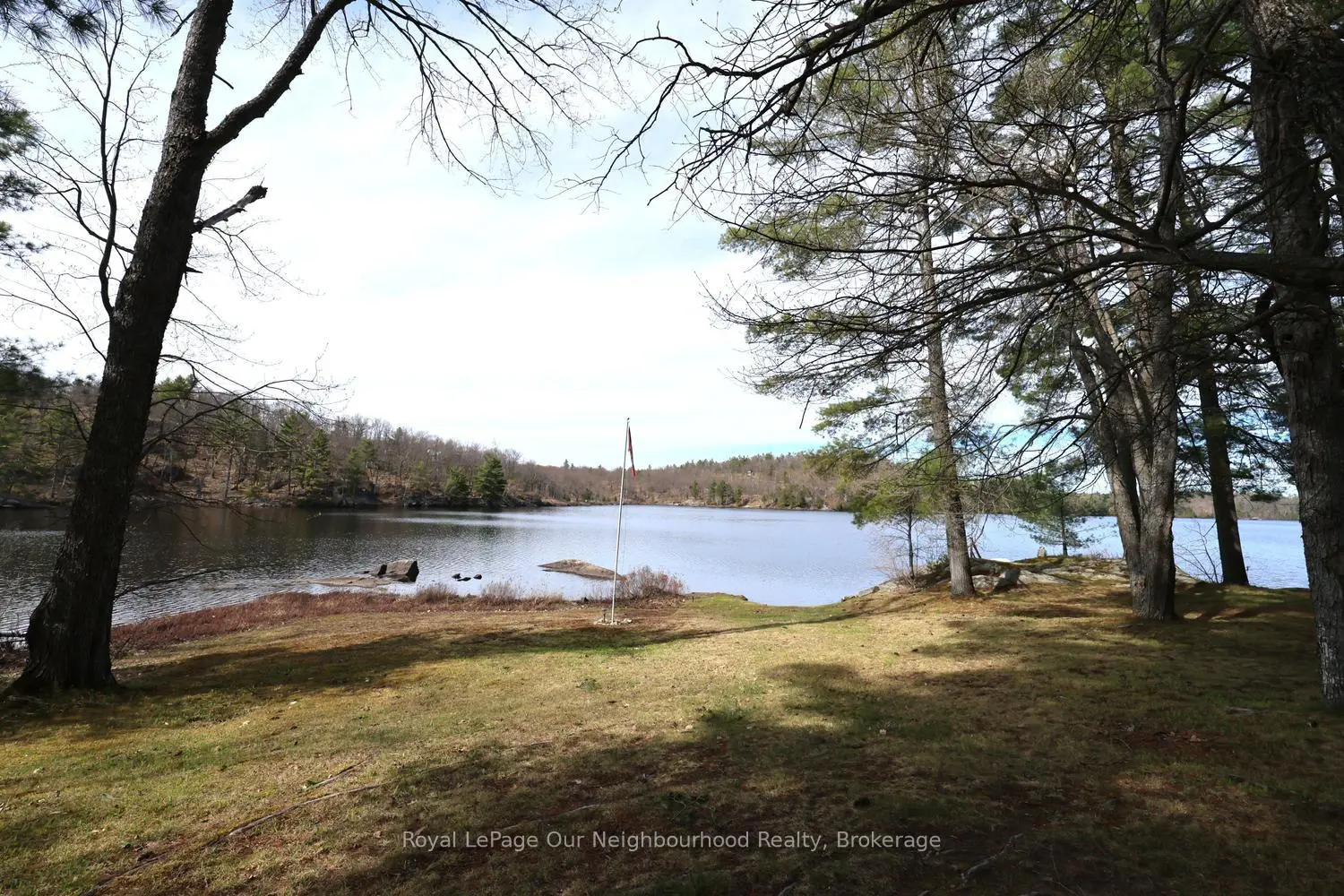 Additional image 3 of 823 Tangamong Road