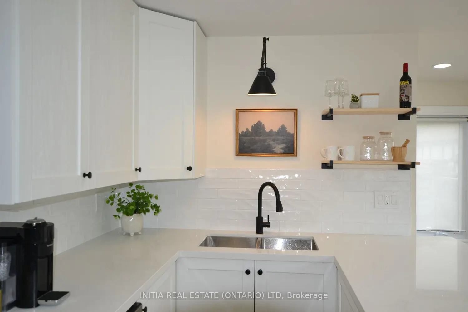 114 Ann Street photo 3